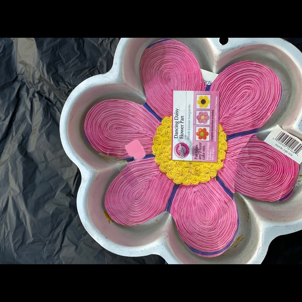 Cake pan
